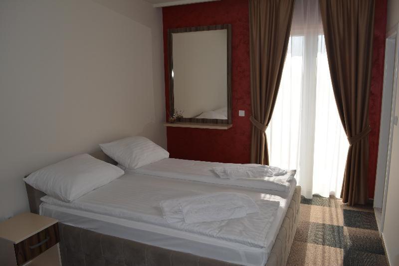 Hotel River Bijeljina Bilik gambar