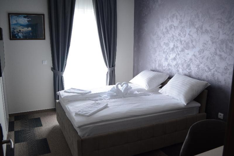 Hotel River Bijeljina Bilik gambar